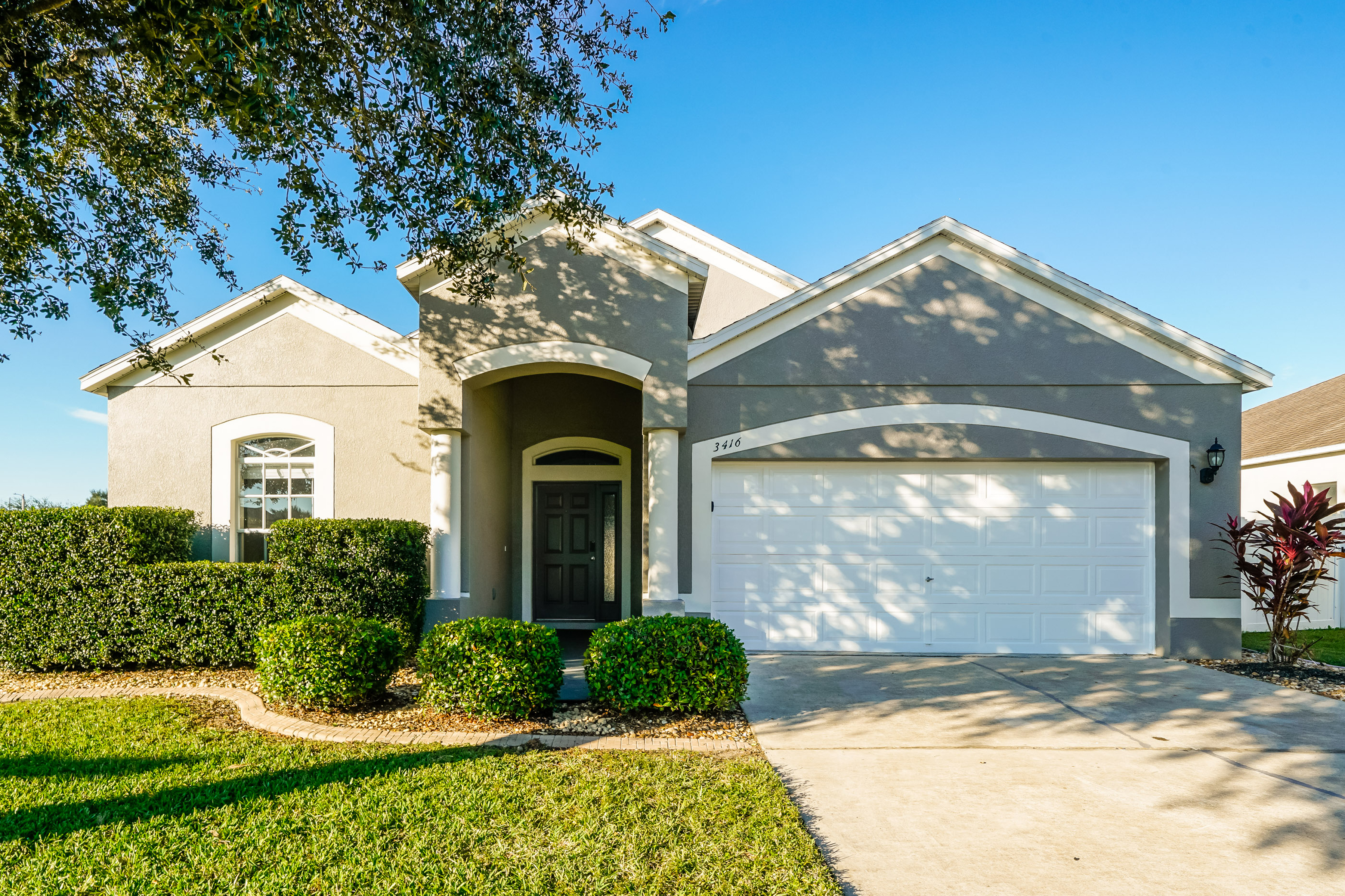 3416 Grove Blossom Ln Plant City, FL 33567